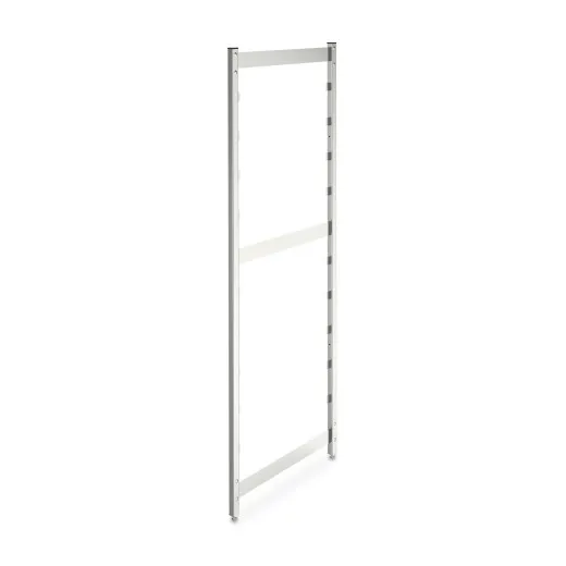 Detail Regalständer vom Hupfer Regal N35 - 270x51x180/200 cm mit Edelstahl Drahtrostauflagen Detailansicht eines Regalständers des Hupfer Regals Norm-35 mit den Maßen 270x51x180/200 cm und Edelstahl Drahtrostauflagen, ideal für stabile und hygienische Lagerlösungen.