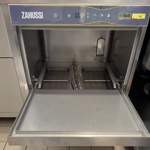 Zanussi Geschirrspülmaschine LS 6 AIDD / ZLAI3G für 50x50 cm Körbe Zanussi Geschirrspülmaschine LS 6 AIDD / ZLAI3G für 50x50 cm Körbe