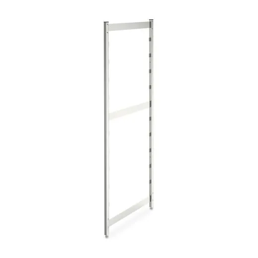 Detail Regalständer vom Hupfer Regal N35 - 300x51x180/200 cm mit Edelstahl Blechauflagen Detailansicht eines Regalständers des Hupfer Regals Norm-35 mit den Maßen 300x51x180/200 cm und Edelstahl Blechauflagen, ideal für stabile und hygienische Lagerlösungen.