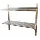 H�henverstellbares Eco Edelstahl Wandbord 100x40 cm mit Rostauflage - zweib�dig montiert an Wandschienen aus Edelstahl, oben geschlossenes Bord, unten Rostbord mit L�ngsstreben.