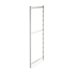 Detailansicht eines Regalstnders des Hupfer Regals Norm-35 mit den Maen 90x61x180/200 cm und Edelstahl Drahtrostauflagen, ideal fr stabile und hygienische Lagerlsungen.