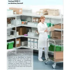 Beispiel: Eingehngter Hupfer Norm-12 Alu-Kunststoff Regalrost in einem Klinikregal fr Medizinbedarf. Der Regalrost lsst sich einfach einhngen und flexibel in der Hhe verstellen - ideal fr hygienische Anwendungen im Medizinbereich.