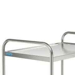 Detailansicht des nahtlosen Edelstahlgriffs am Hupfer Servierwagen bzw. Etagenwagen VSSW 10x6-3. Die hygienische Verarbeitung ermglicht eine einfache Reinigung und sorgt fr hohe Stabilitt und Langlebigkeit im tglichen Einsatz in Hotel, Klinik & Labor.