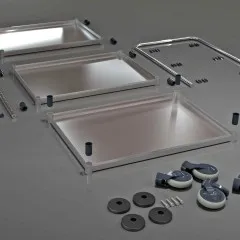 Der Hupfer VarioCart VC 8x6/4 L aus Edelstahl berzeugt durch modulare Bauweise. Alle Einzelteile wie Borde, Rollen und Schubbgel sind separat erhltlich und einfach austauschbar.